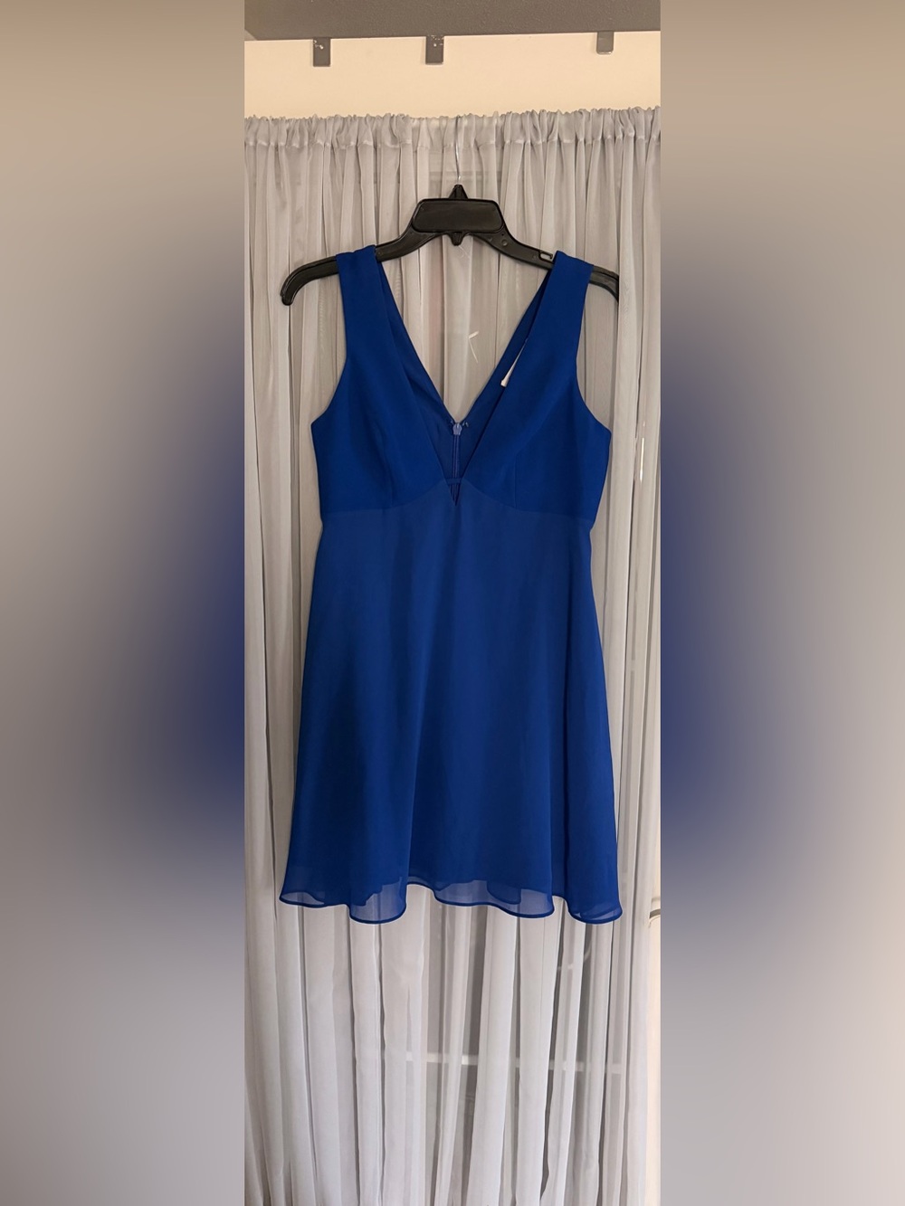BCBGeneration Cobalt Blue V-Neck Sleeveless Mini Cocktail Dress 4